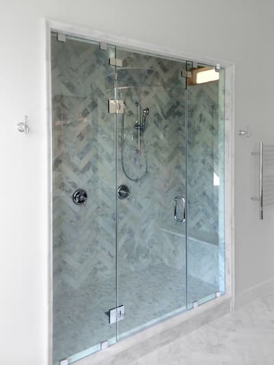 Spicewood Shower Doors