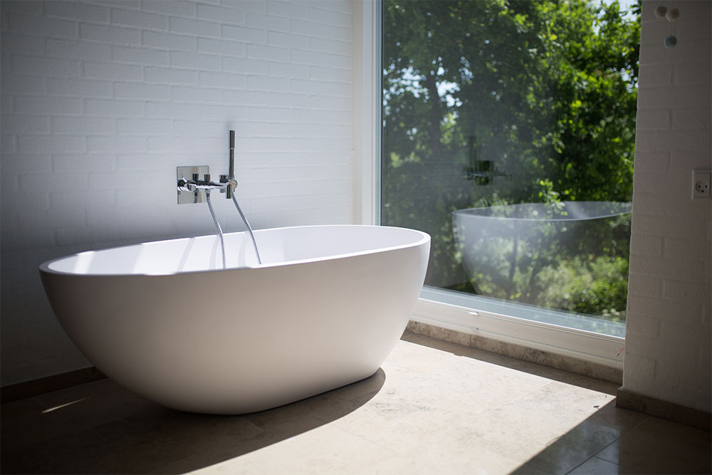 White ceramic bathtub