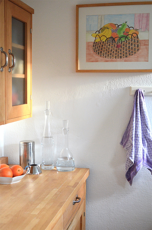 Frosted glass cabinet door in the kitchen 